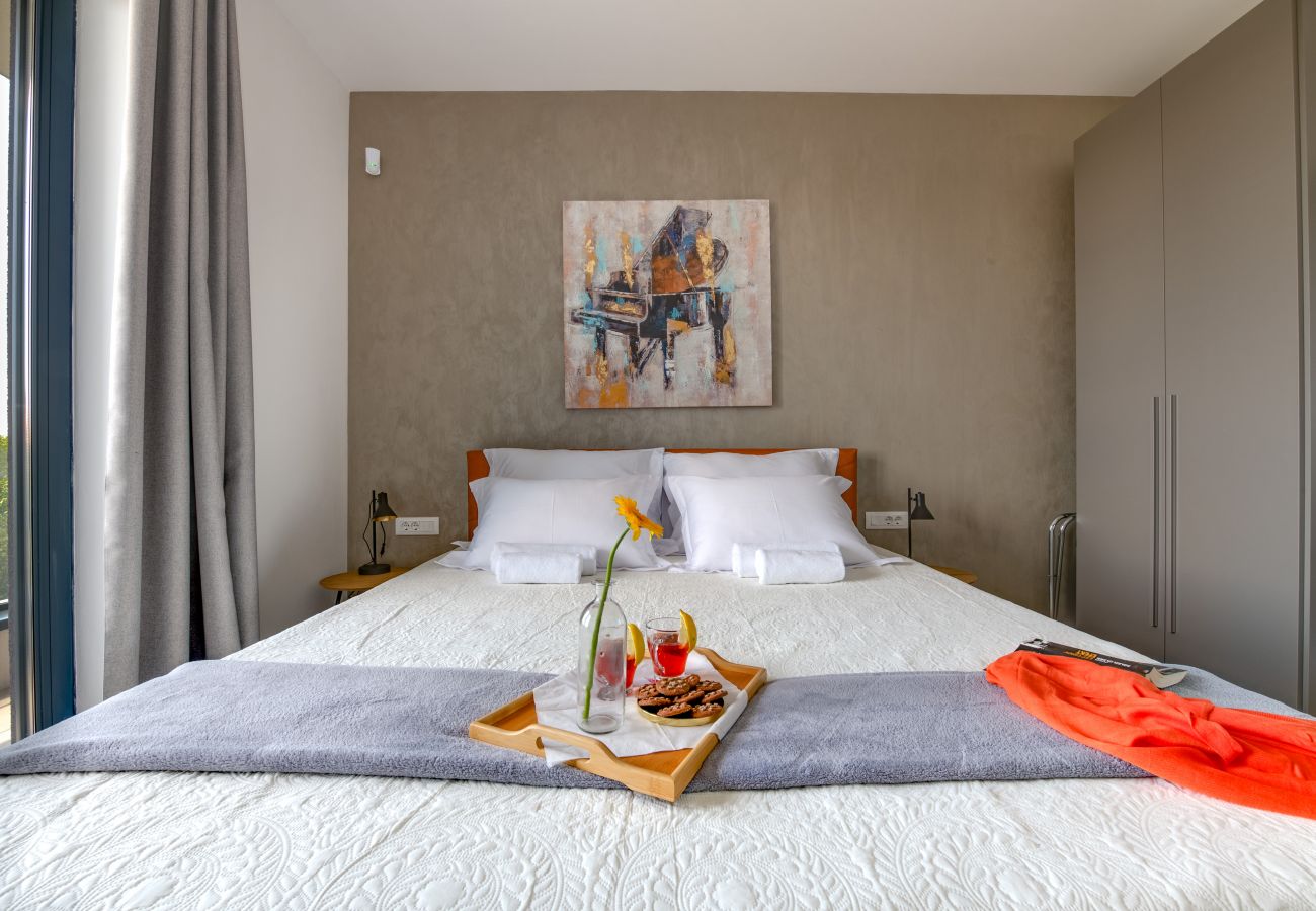 Villa in Vodnjan - Villa Arestea near Pula with sea view, wellness & playground
