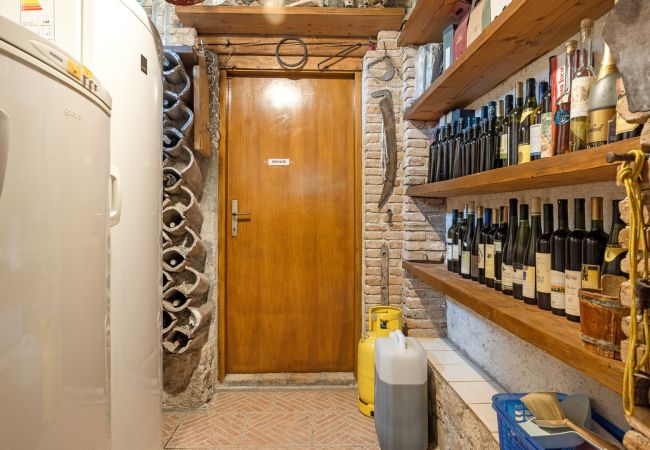 Villa in Višnjan - Villa Bucks near Poreč for 20 persons with Sea View, Whirlpool, Sauna & Fitness Villa in Višnjan - Villa Bucks near Poreč for 20 persons with Sea View, Whirlpool, Sauna & Fitness