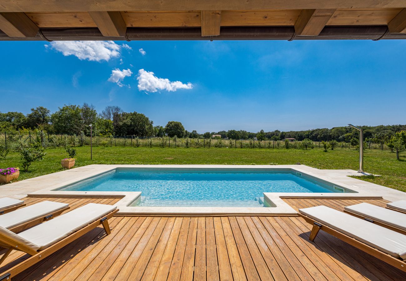Villa in Galižana - Villa Campagna near Fažana with 7.250m2 large garden and sauna