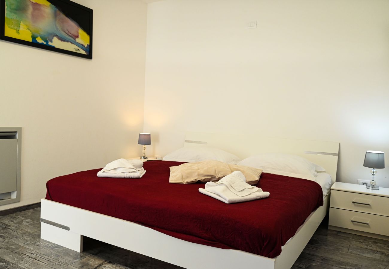 Villa in Juršici - Villa EmMa Istria in Central Istria with sea view, pool heating and underfloor heating