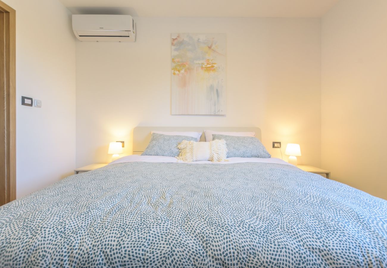 Villa in Vintijan - Villa Hana near Pula with private 32 m2 pool & only 2 km from the beach