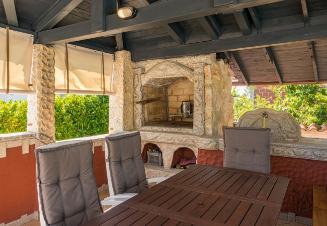 Villa in Šegotici - Villa Lelaina near Pula with private Pool and 3 km from the beach - pet friendly Villa in Šegotici - Villa Lelaina near Pula with private Pool and 3 km from the beach - pet friendly