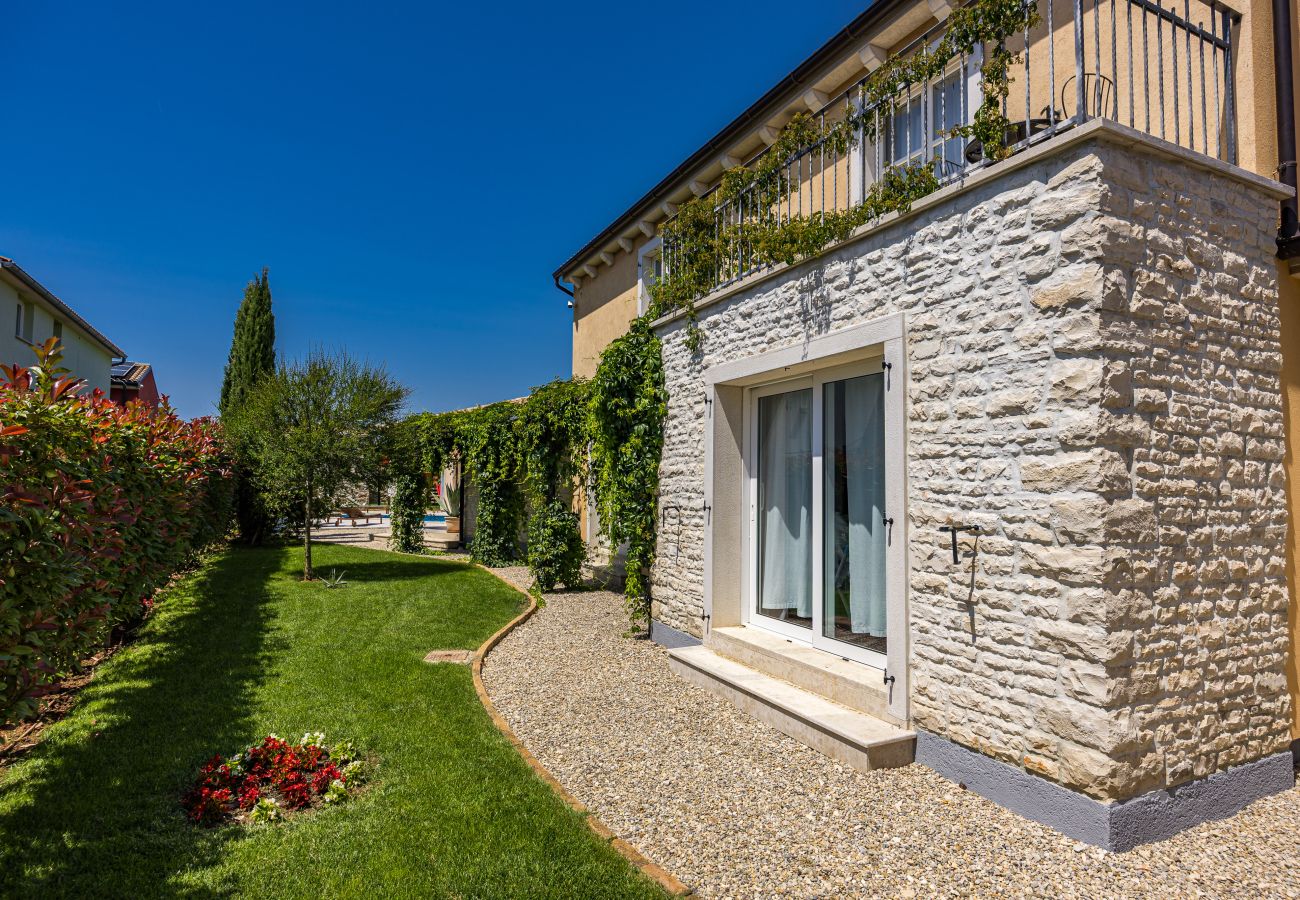 Villa in Fažana - Villa Luka in Fažana with pool & playground only 600 meter from the beach 