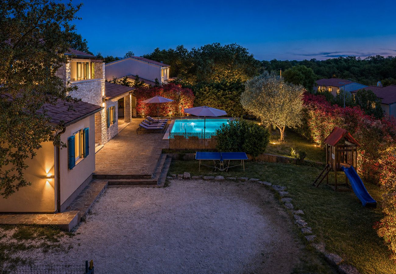 Villa in Mužini - Villa Martha in Central Istria with private pool - wellness / table tennis for 12 persons