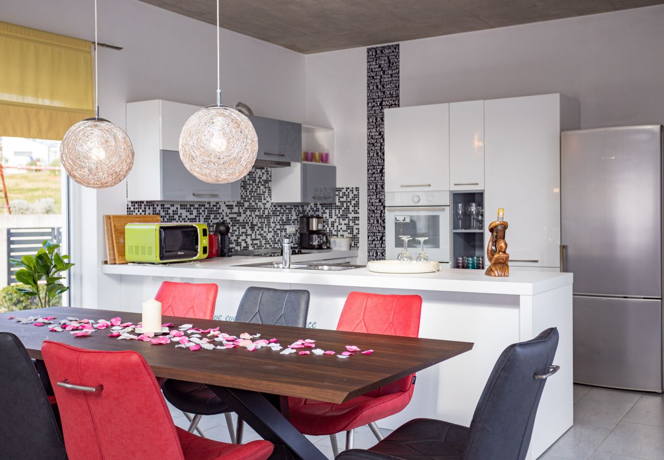 Villa in Krnica - Villa Windrose for 8 persons near Pula with large garden