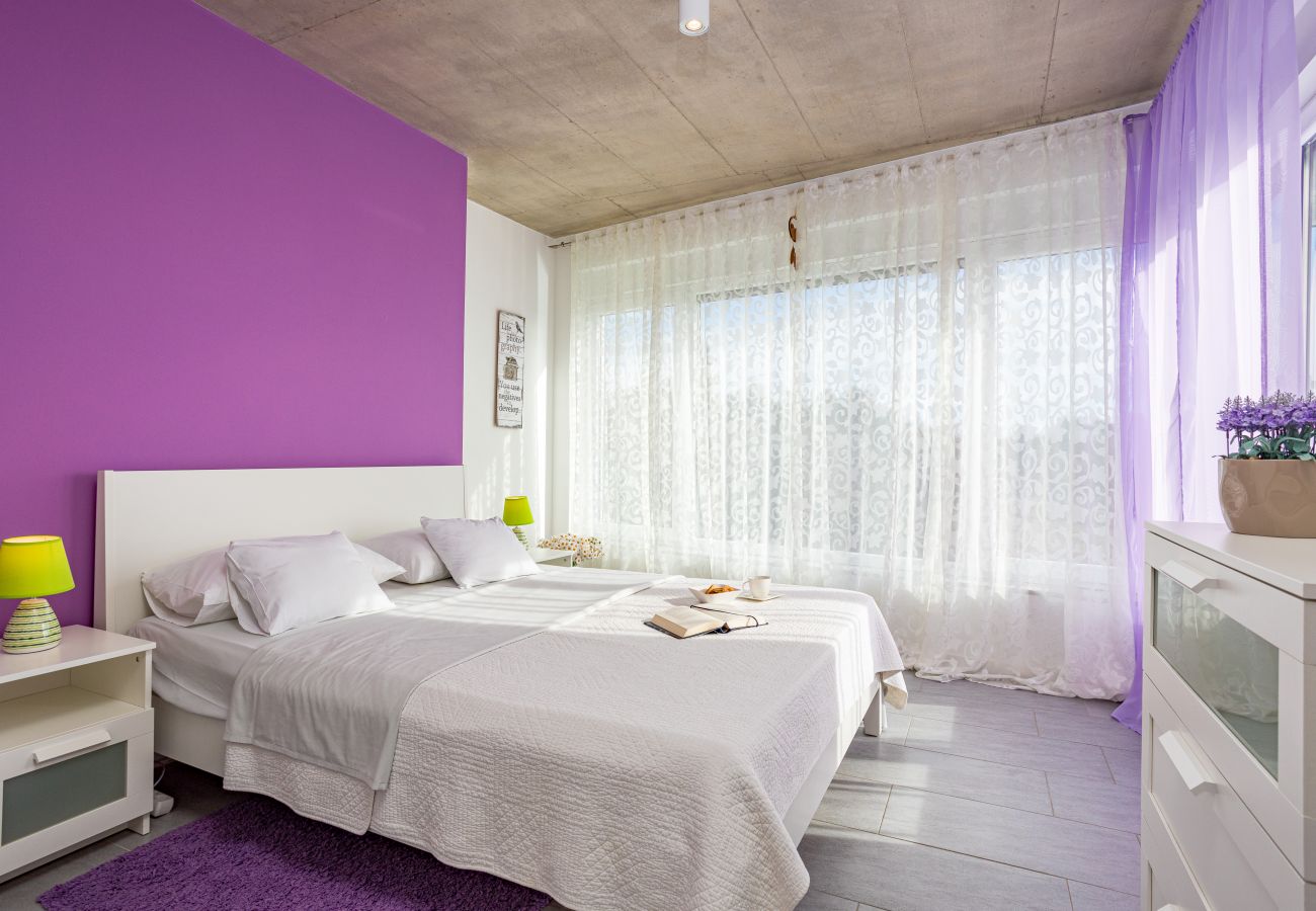 Villa in Krnica - Villa Windrose for 8 persons near Pula with large garden