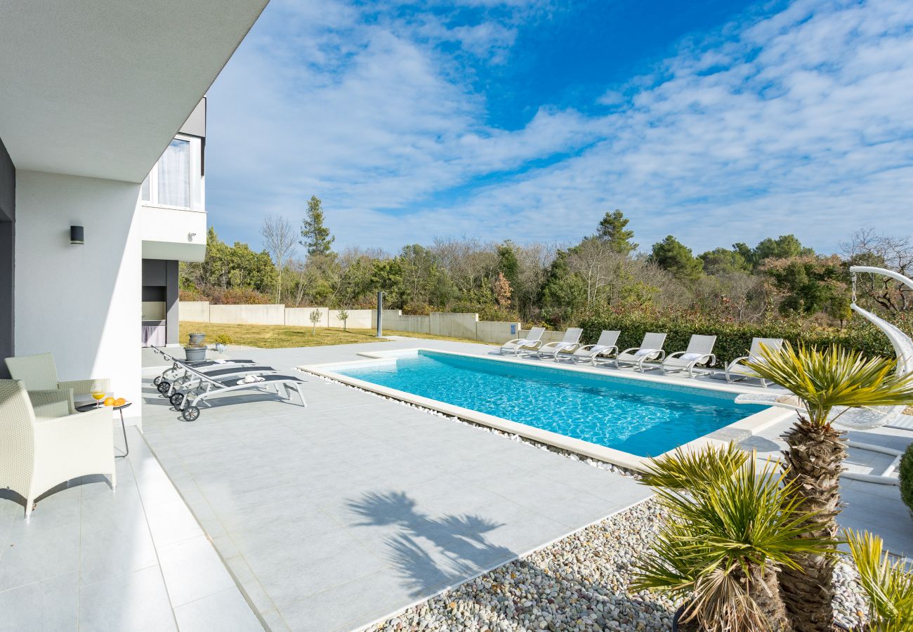 Villa in Krnica - Villa Windrose for 8 persons near Pula with large garden