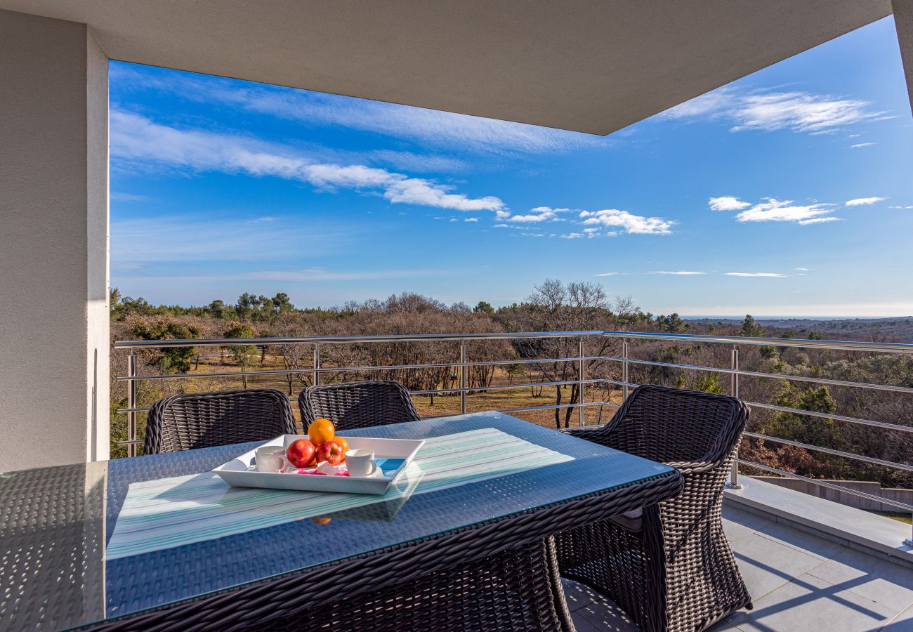 Villa in Krnica - Villa Windrose for 8 persons near Pula with large garden