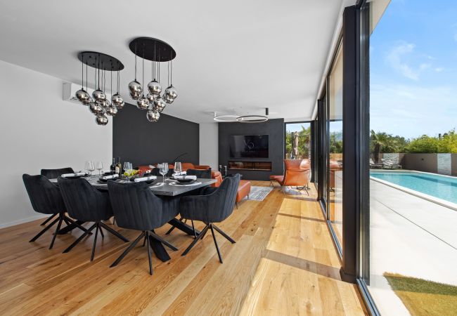 Villa in Medulin - Villa Osea in Medulin with Sauna only 1.5 km from the Beach Villa in Medulin - Villa Osea in Medulin with Sauna only 1.5 km from the Beach