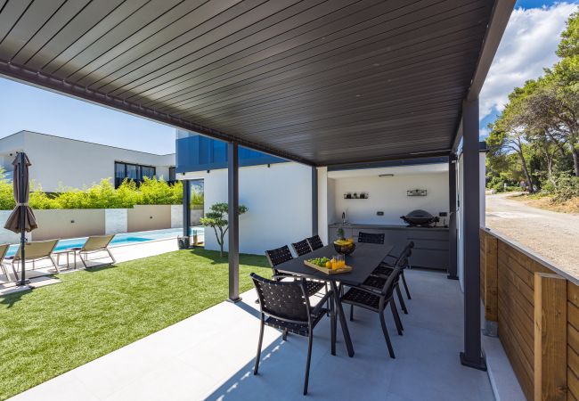 Villa in Medulin - Villa Osea in Medulin with Sauna only 1.5 km from the Beach Villa in Medulin - Villa Osea in Medulin with Sauna only 1.5 km from the Beach