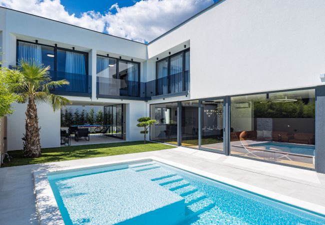 Villa in Medulin - Villa Osea in Medulin with Sauna only 1.5 km from the Beach Villa in Medulin - Villa Osea in Medulin with Sauna only 1.5 km from the Beach