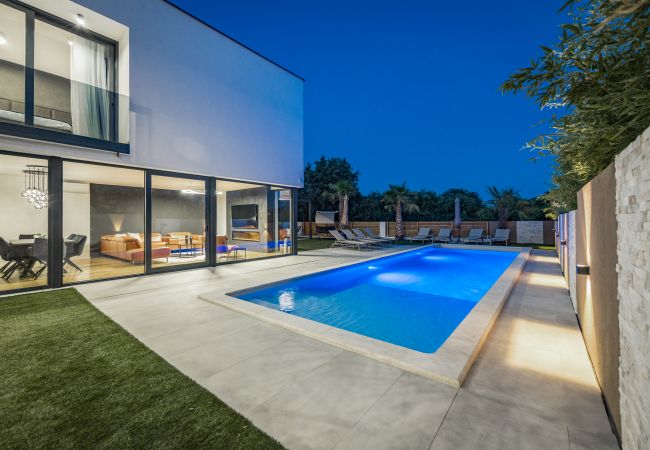 Villa in Medulin - Villa Osea in Medulin with Sauna only 1.5 km from the Beach Villa in Medulin - Villa Osea in Medulin with Sauna only 1.5 km from the Beach