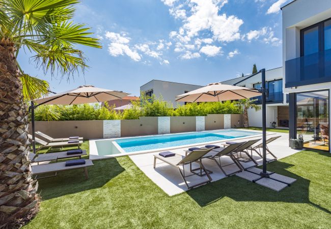 Villa in Medulin - Villa Osea in Medulin with Sauna only 1.5 km from the Beach Villa in Medulin - Villa Osea in Medulin with Sauna only 1.5 km from the Beach