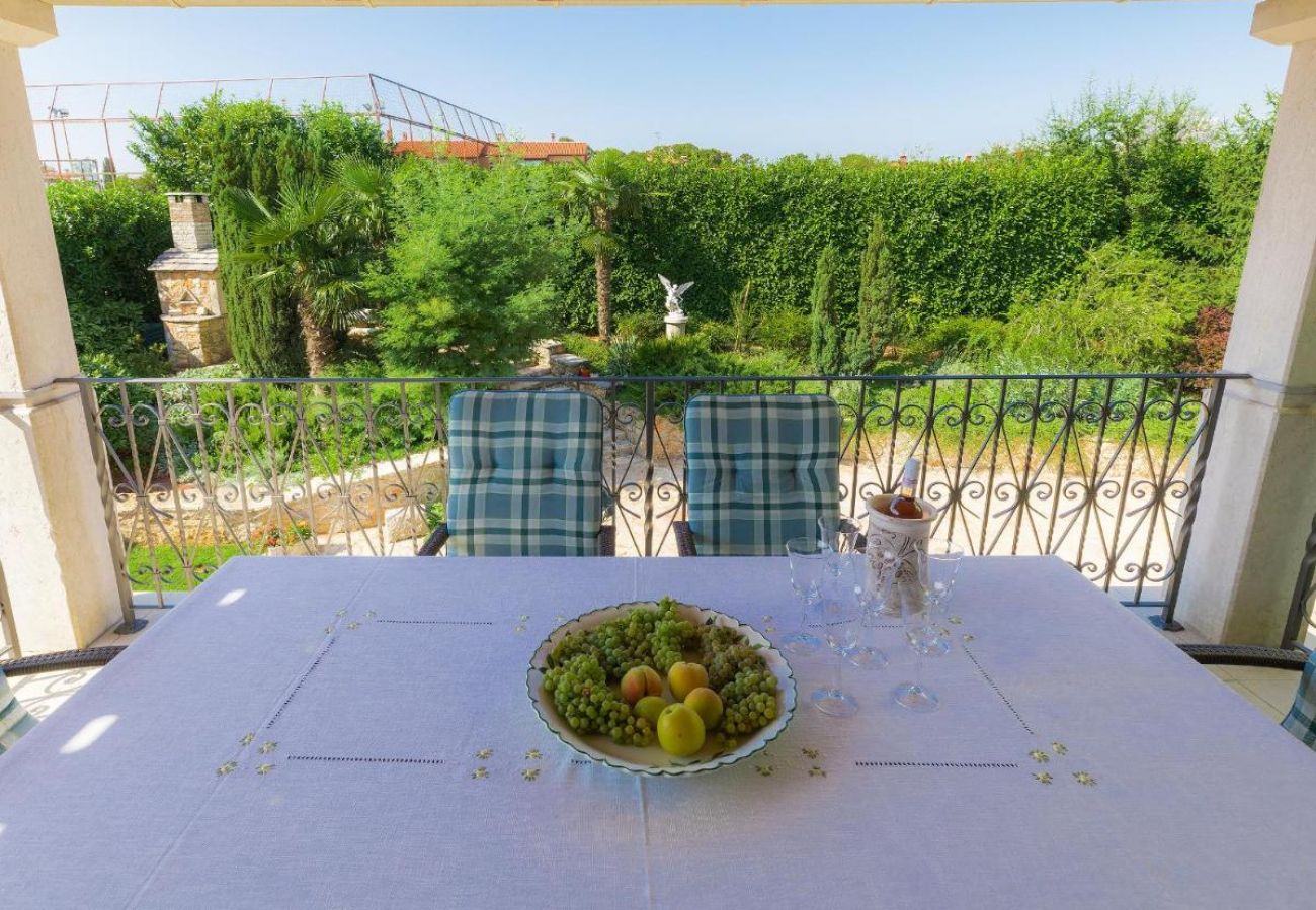 Villa in Marcana - Casa Menta near Pula for 10 persons - private villa for families & friends with wellness and pool heating