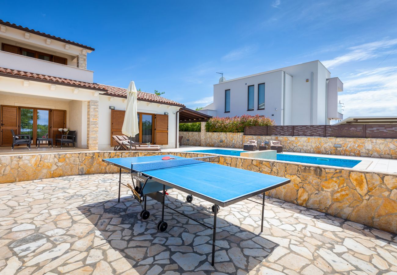 Villa in Sveti Kirin - Villa Tea in Central Istria with private pool for 10 persons 