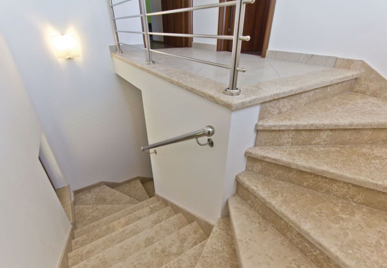 Villa in Sveti Kirin - Villa Tea in Central Istria with private pool for 10 persons 