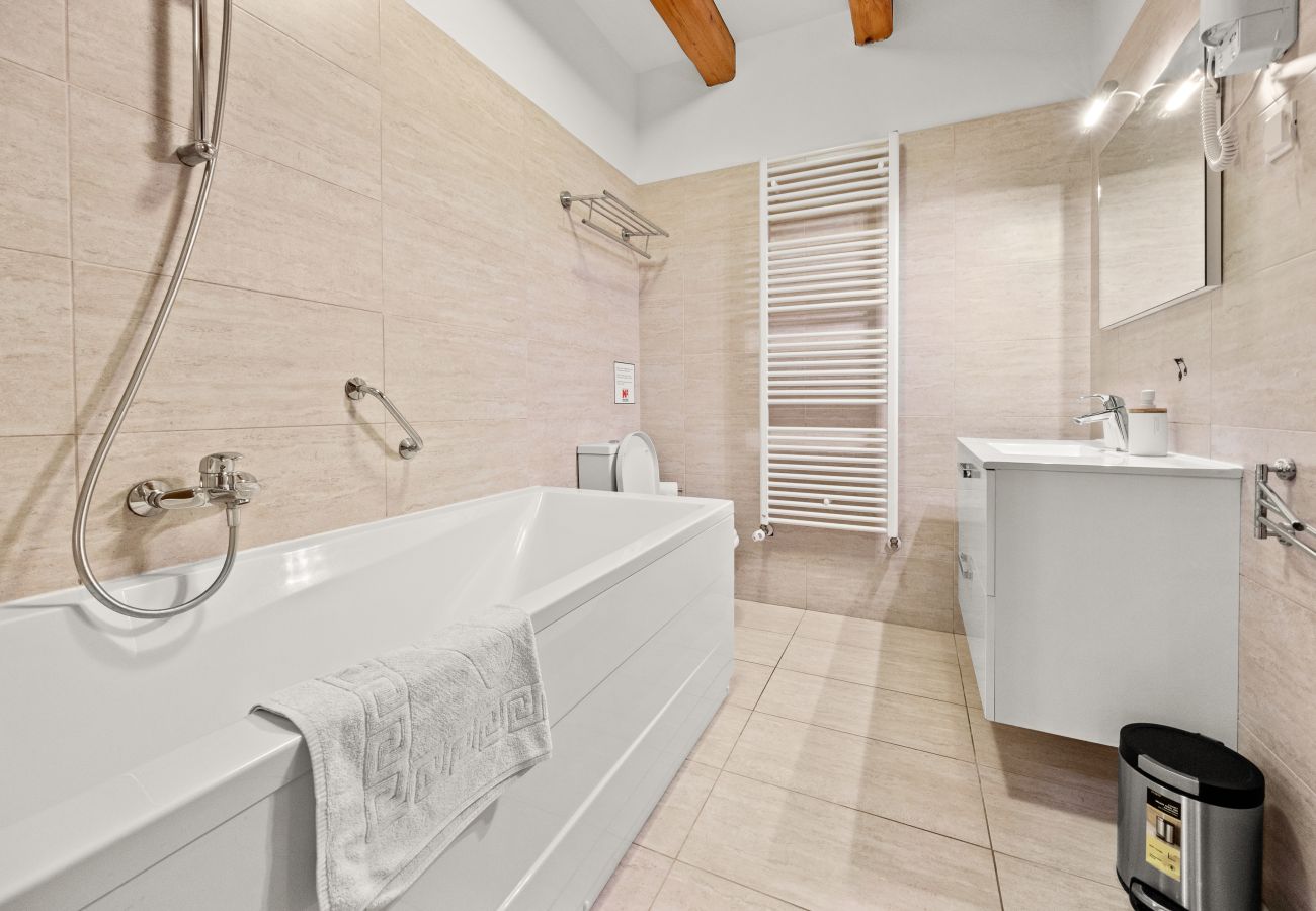 Villa in Štokovci - Villa Dora in Central Istria kids friendly with private pool and playground for 10 persons
