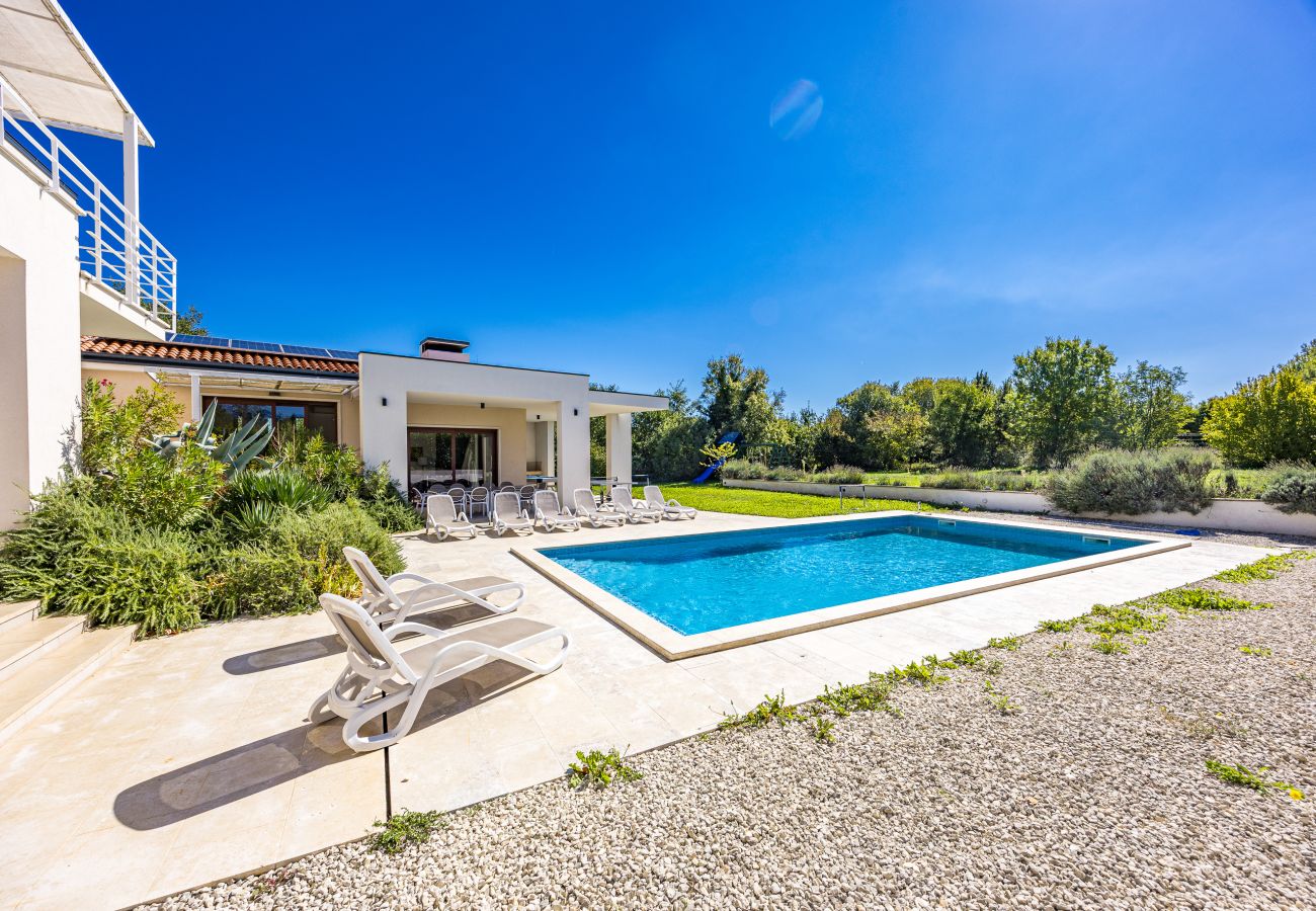 Villa in Štokovci - Villa Dora in Central Istria kids friendly with private pool and playground for 10 persons