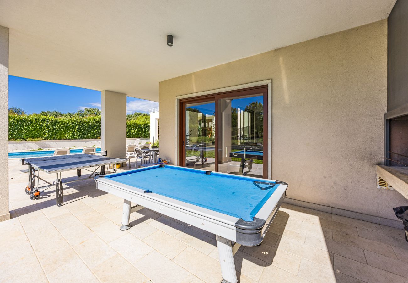 Villa in Štokovci - Villa Dora in Central Istria kids friendly with private pool and playground for 10 persons