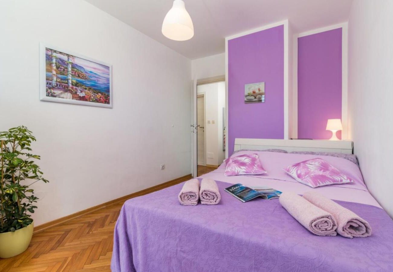 Villa in Fažana - Villa Andrija in Fažana for 9 people with sea view & heated pool - only 400 m from the beach