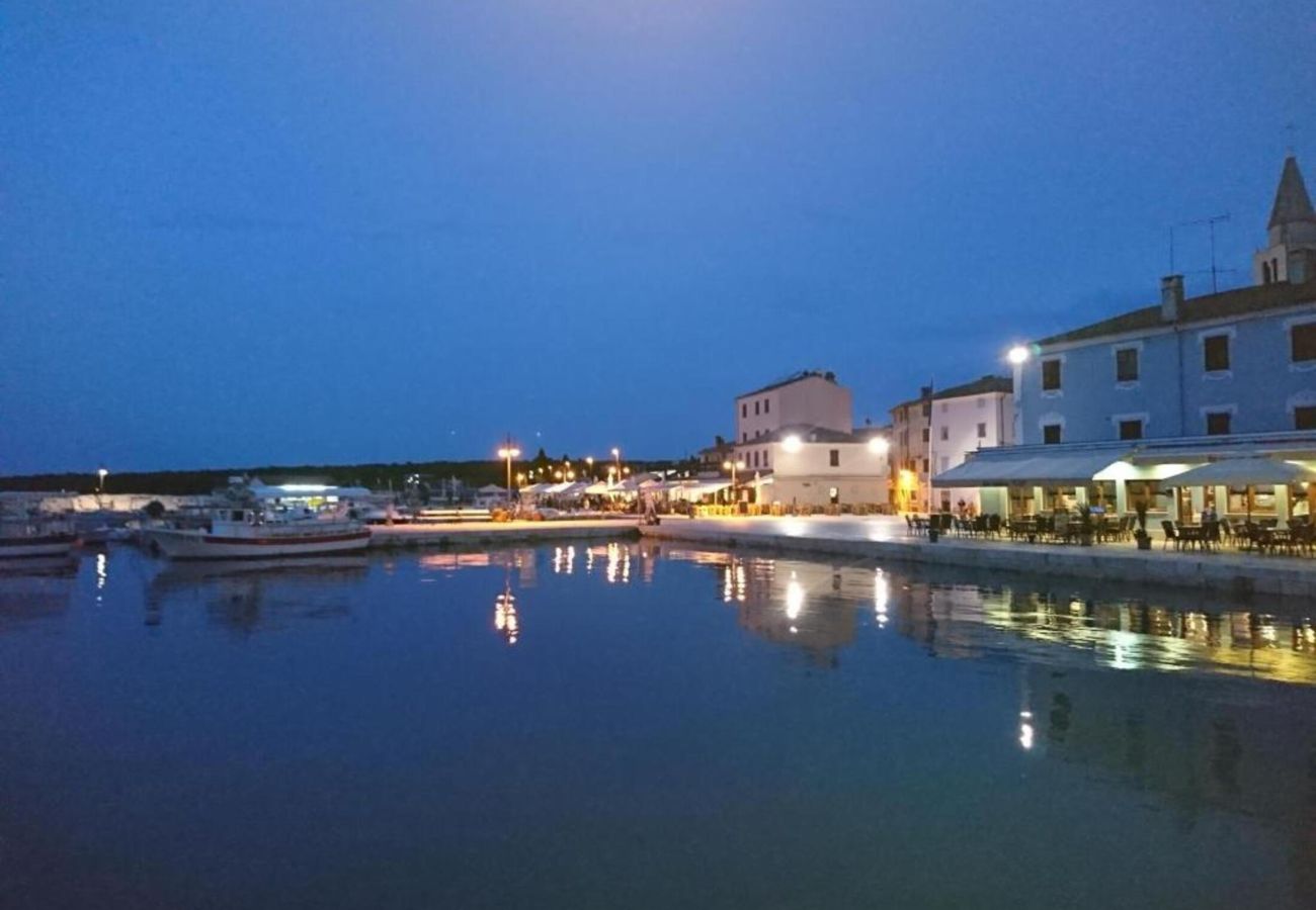 Villa in Fažana - Villa Andrija in Fažana for 9 people with sea view & heated pool - only 400 m from the beach