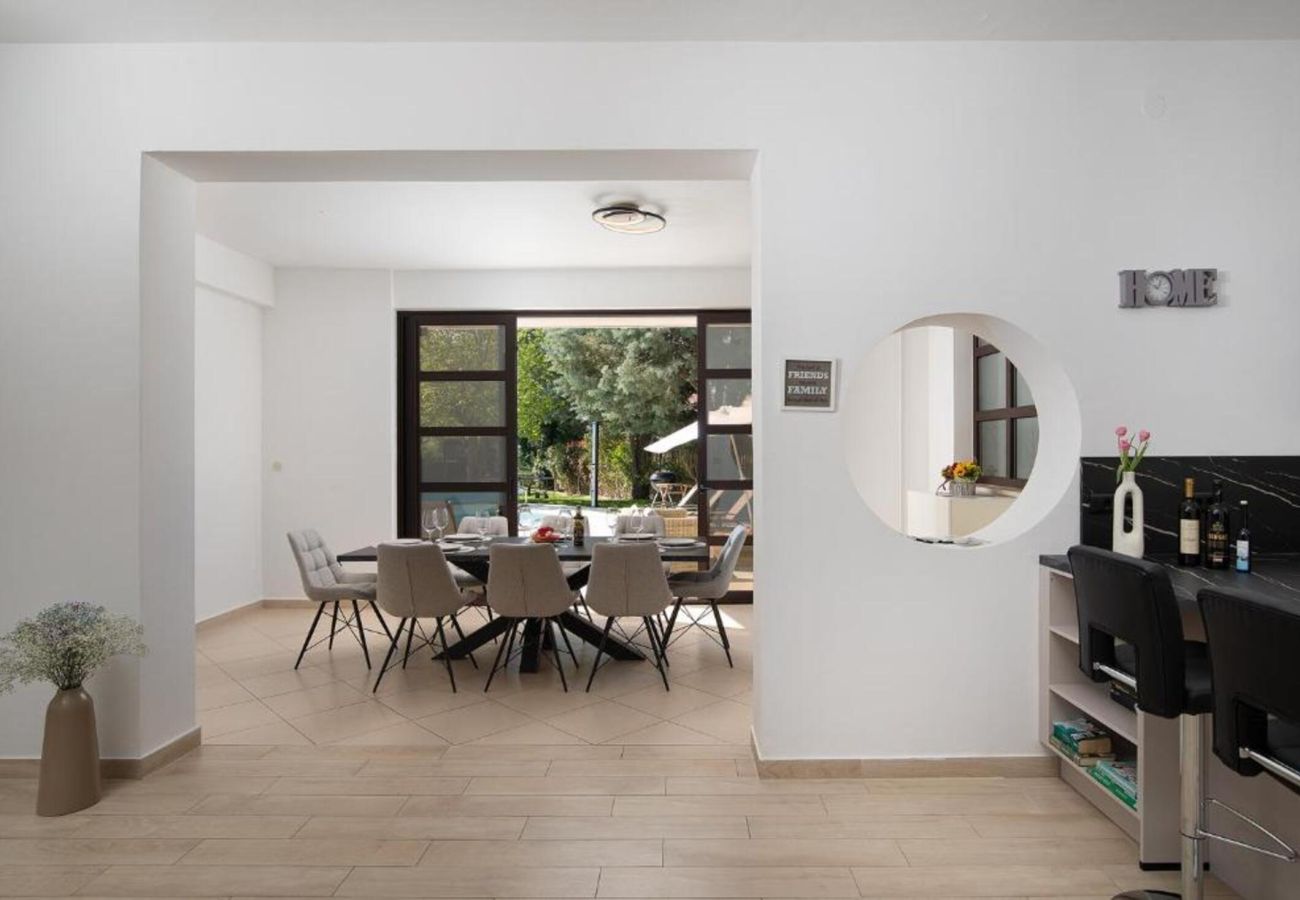 Villa in Fažana - Villa Andrija in Fažana for 9 people with sea view & heated pool - only 400 m from the beach