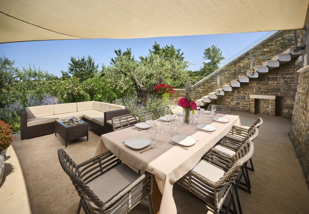 Villa in Merišce - Residence Monte near Umag for 8+2 people with heated infinity pool, spa & play room