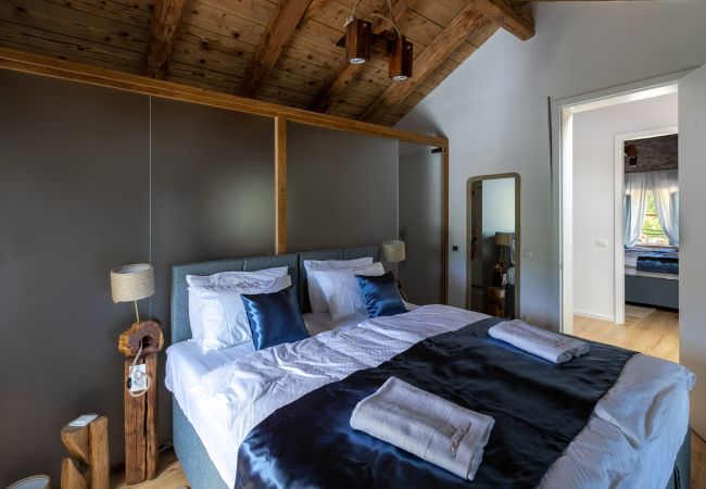 Villa in Žudetici - Villa Blazeni Miroslav Bulesic in Central Istria for 8 people with private heated pool and sauna Villa in Žudetici - Villa Blazeni Miroslav Bulesic in Central Istria for 8 people with private heated pool and sauna