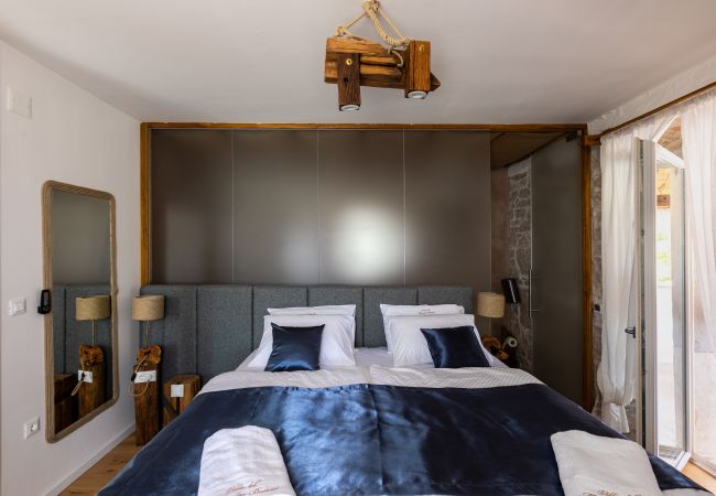 Villa in Žudetici - Villa Blazeni Miroslav Bulesic in Central Istria for 8 people with private heated pool and sauna Villa in Žudetici - Villa Blazeni Miroslav Bulesic in Central Istria for 8 people with private heated pool and sauna