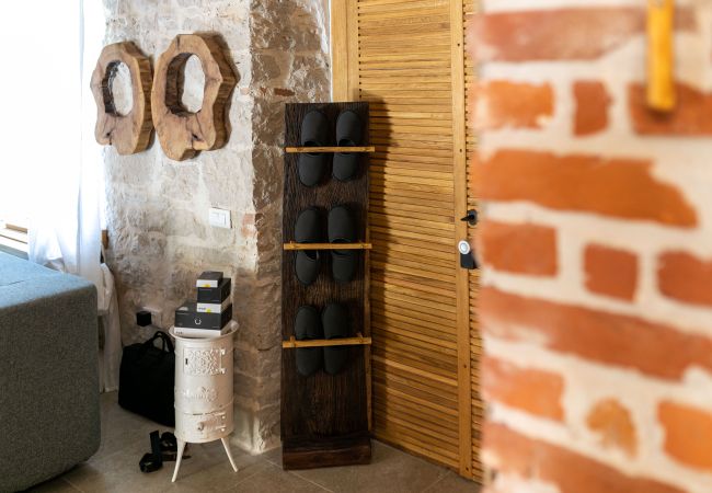 Villa in Žudetici - Villa Blazeni Miroslav Bulesic in Central Istria for 8 people with private heated pool and sauna Villa in Žudetici - Villa Blazeni Miroslav Bulesic in Central Istria for 8 people with private heated pool and sauna