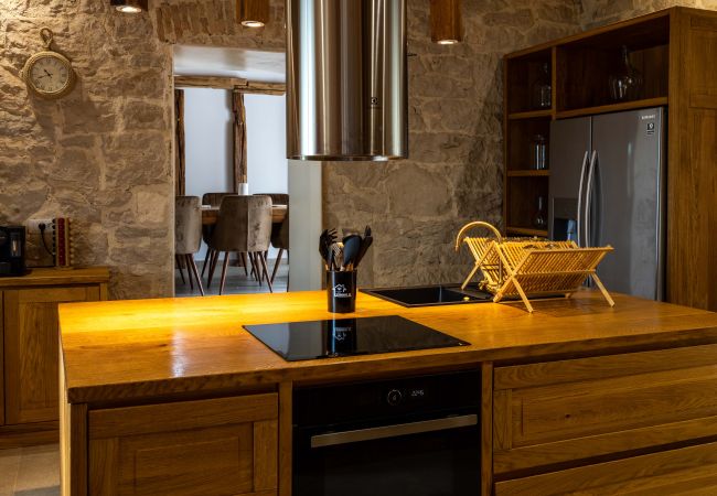 Villa in Žudetici - Villa Blazeni Miroslav Bulesic in Central Istria for 8 people with private heated pool and sauna Villa in Žudetici - Villa Blazeni Miroslav Bulesic in Central Istria for 8 people with private heated pool and sauna