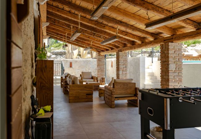 Villa in Žudetici - Villa Blazeni Miroslav Bulesic in Central Istria for 8 people with private heated pool and sauna Villa in Žudetici - Villa Blazeni Miroslav Bulesic in Central Istria for 8 people with private heated pool and sauna