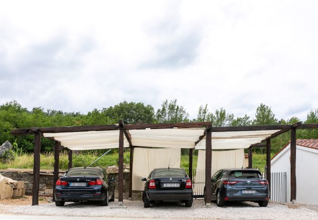 Villa in Žudetici - Villa Blazeni Miroslav Bulesic in Central Istria for 8 people with private heated pool and sauna Villa in Žudetici - Villa Blazeni Miroslav Bulesic in Central Istria for 8 people with private heated pool and sauna