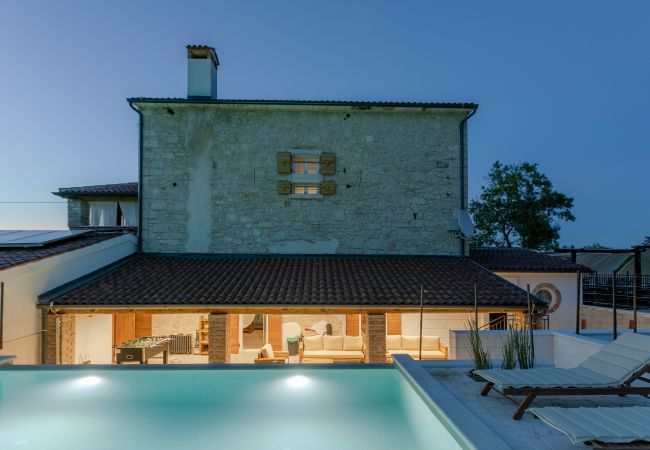 Villa in Žudetici - Villa Blazeni Miroslav Bulesic in Central Istria for 8 people with private heated pool and sauna Villa in Žudetici - Villa Blazeni Miroslav Bulesic in Central Istria for 8 people with private heated pool and sauna