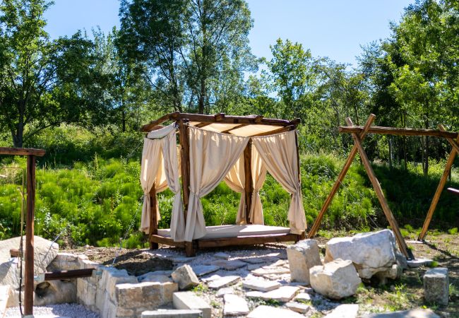 Villa in Žudetici - Villa Blazeni Miroslav Bulesic in Central Istria for 8 people with private heated pool and sauna Villa in Žudetici - Villa Blazeni Miroslav Bulesic in Central Istria for 8 people with private heated pool and sauna