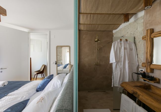 Villa in Žudetici - Villa Blazeni Miroslav Bulesic in Central Istria for 8 people with private heated pool and sauna Villa in Žudetici - Villa Blazeni Miroslav Bulesic in Central Istria for 8 people with private heated pool and sauna