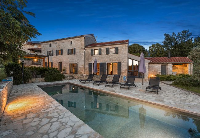 Villa in Butkovici - Casa 42 pet friendly for 9 people in Central Istria with salt - water pool Villa in Butkovici - Casa 42 pet friendly for 9 people in Central Istria with salt - water pool