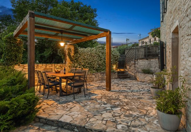 Villa in Butkovici - Casa 42 pet friendly for 9 people in Central Istria with salt - water pool Villa in Butkovici - Casa 42 pet friendly for 9 people in Central Istria with salt - water pool