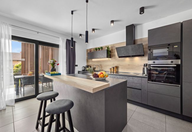 Villa in Krnica - Villa Kali near Pula for 8 people with fitness & sea view - pet friendly Villa in Krnica - Villa Kali near Pula for 8 people with fitness & sea view - pet friendly