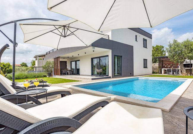 Villa in Krnica - Villa Kali near Pula for 8 people with fitness & sea view - pet friendly Villa in Krnica - Villa Kali near Pula for 8 people with fitness & sea view - pet friendly