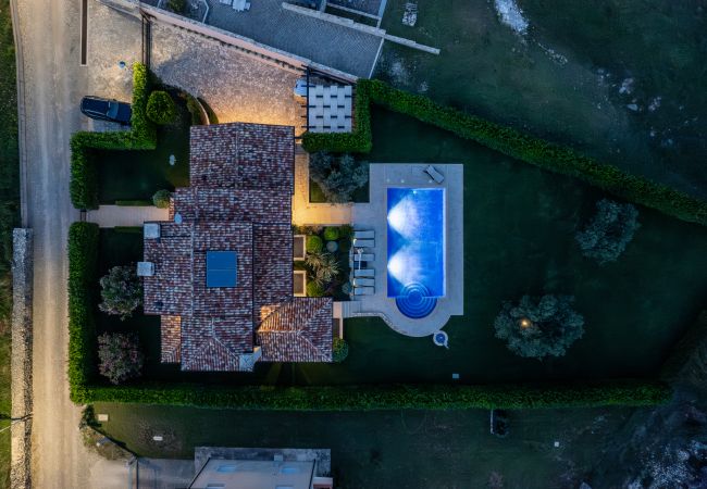 Villa in Galižana - Villa De Flora with salt water pool & sea view near Fažana Villa in Galižana - Villa De Flora with salt water pool & sea view near Fažana