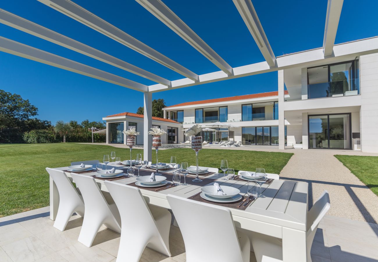 Villa in Vrsar - Villa La Reina for 10 people only 20 meters from the sea with sauna & heated pool near Poreč - Daily Housekeeping