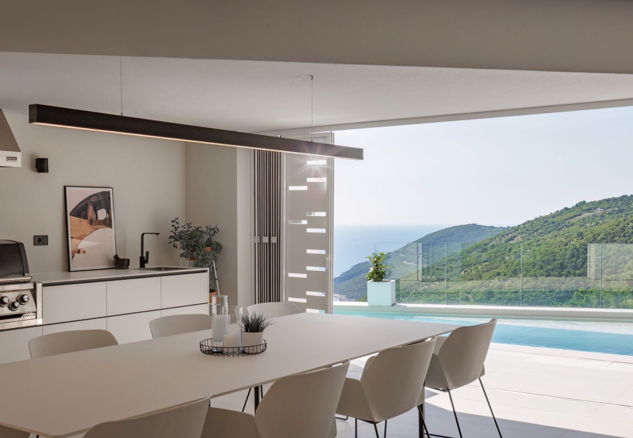Villa in Mošcenice - Villa 3.0 near Opatija for 8 people with indoor and outdoor pool & wellness