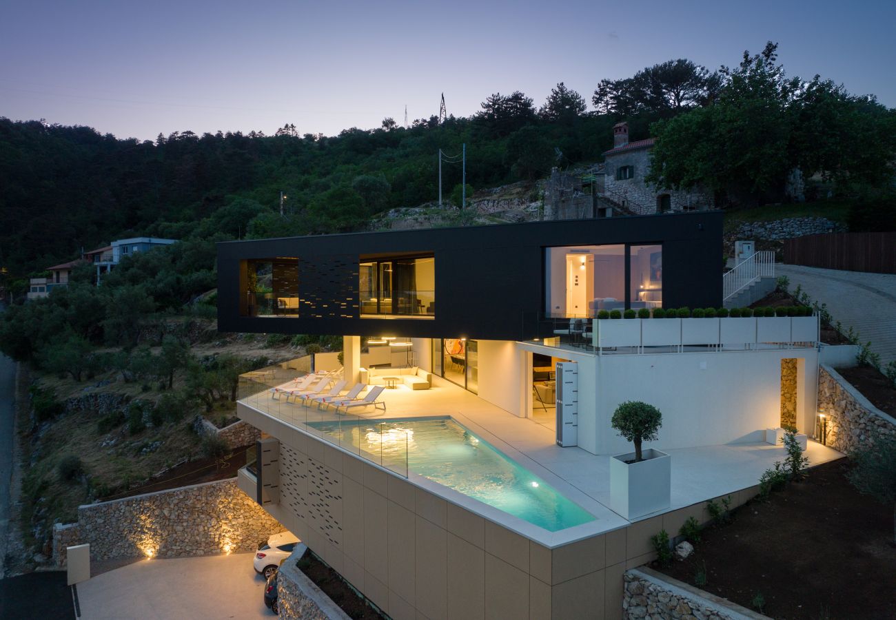 Villa in Mošcenice - Villa 3.0 near Opatija for 8 people with indoor and outdoor pool & wellness