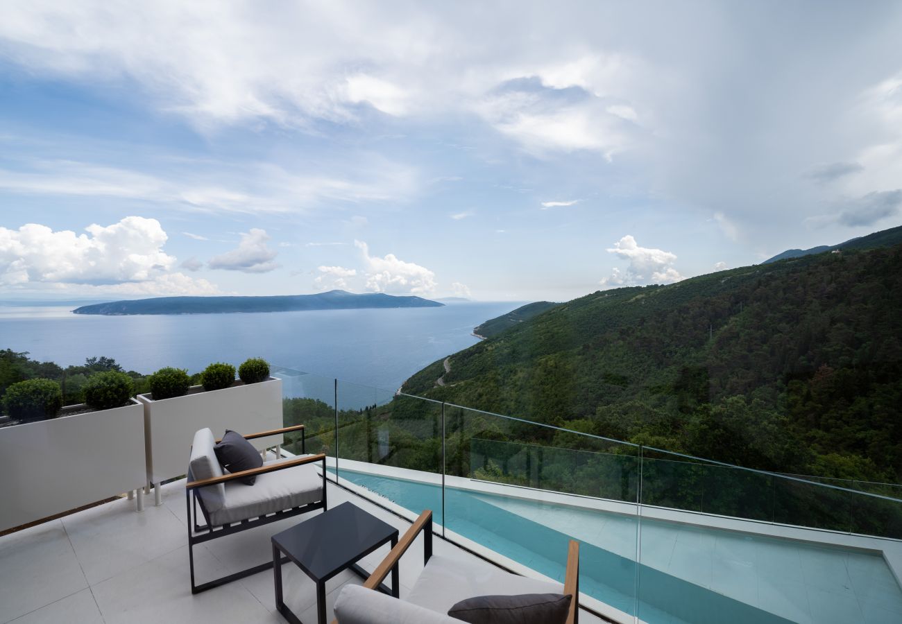 Villa in Mošcenice - Villa 3.0 near Opatija for 8 people with indoor and outdoor pool & wellness