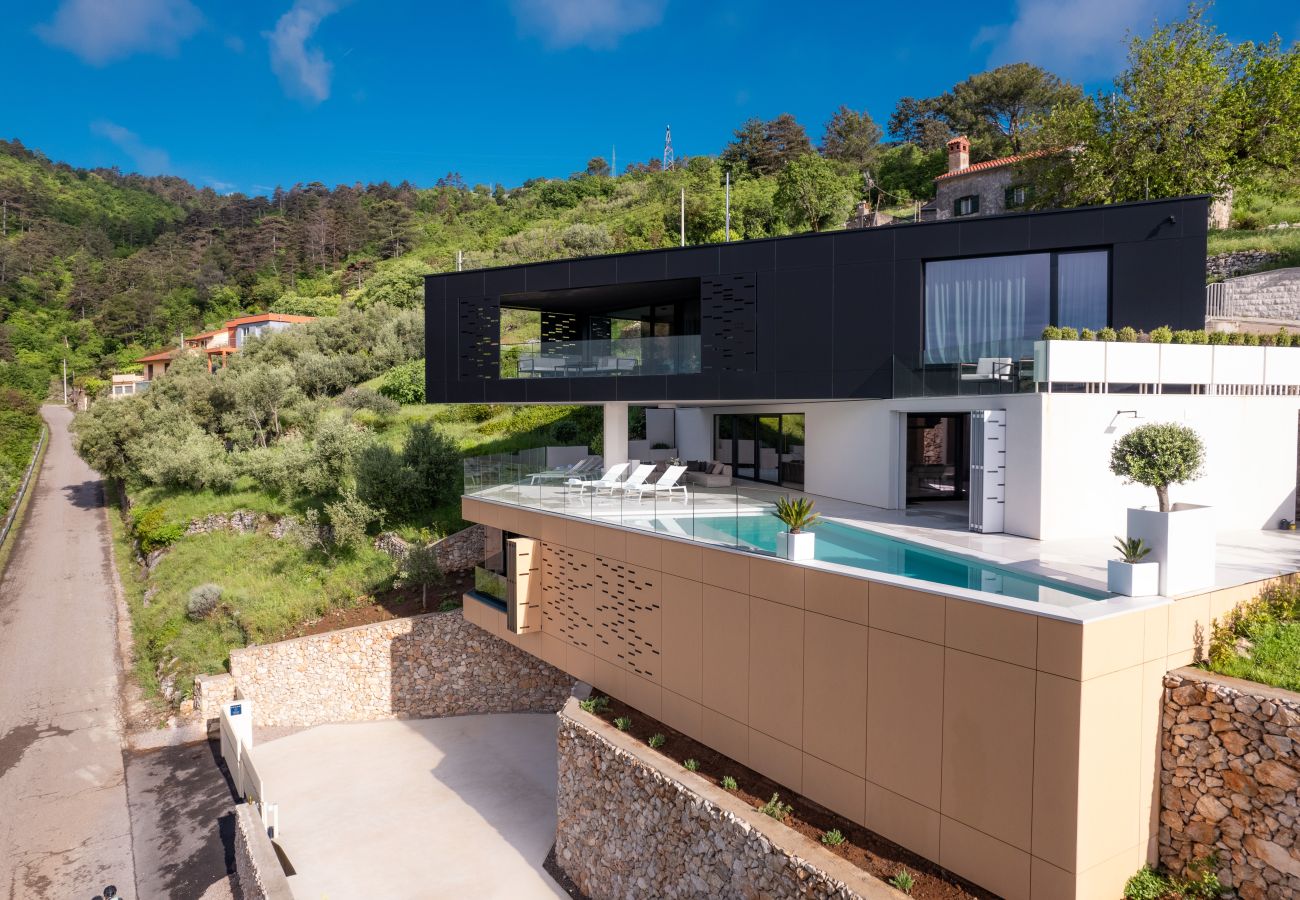 Villa in Mošcenice - Villa 3.0 near Opatija for 8 people with indoor and outdoor pool & wellness