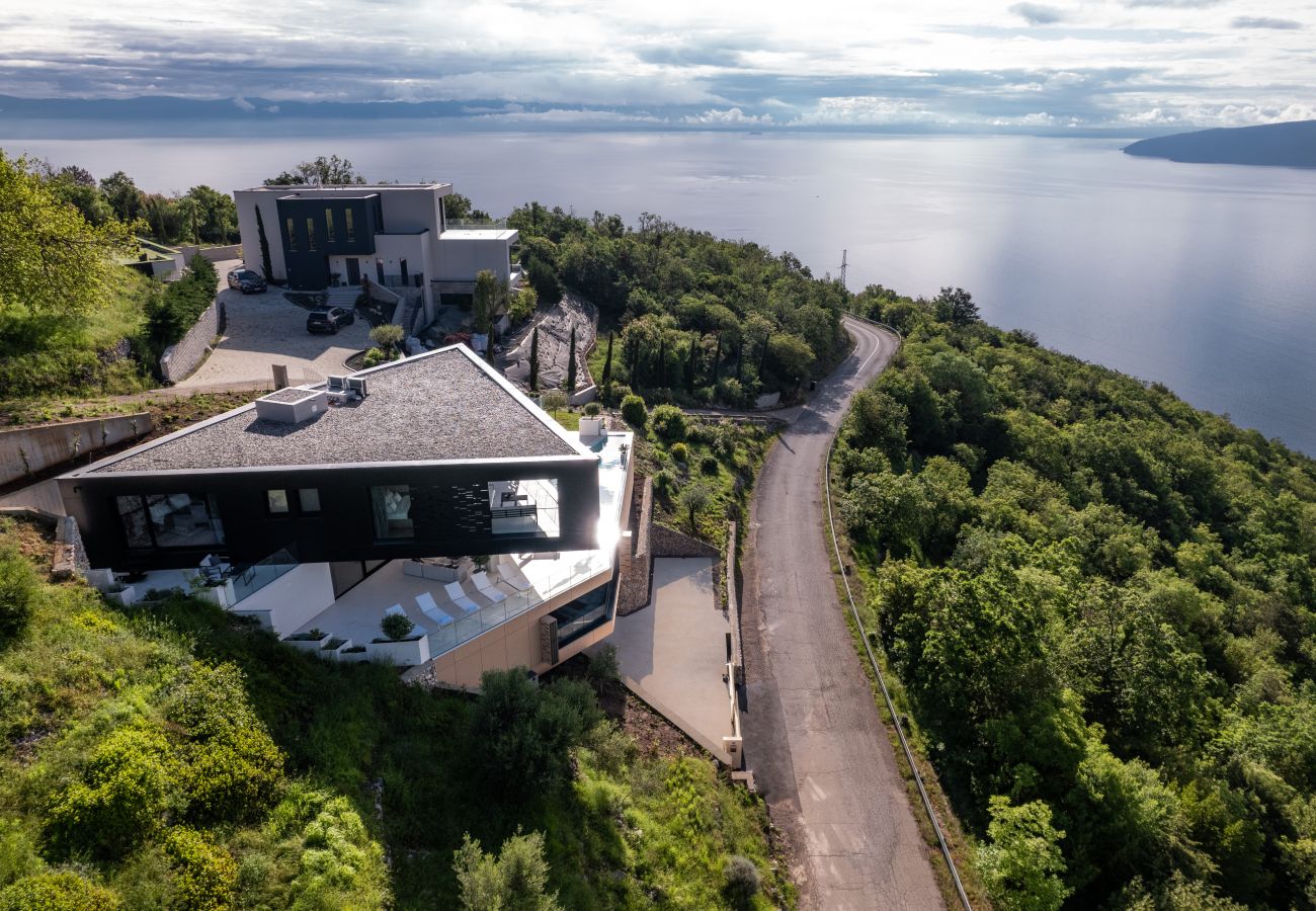 Villa in Mošcenice - Villa 3.0 near Opatija for 8 people with indoor and outdoor pool & wellness