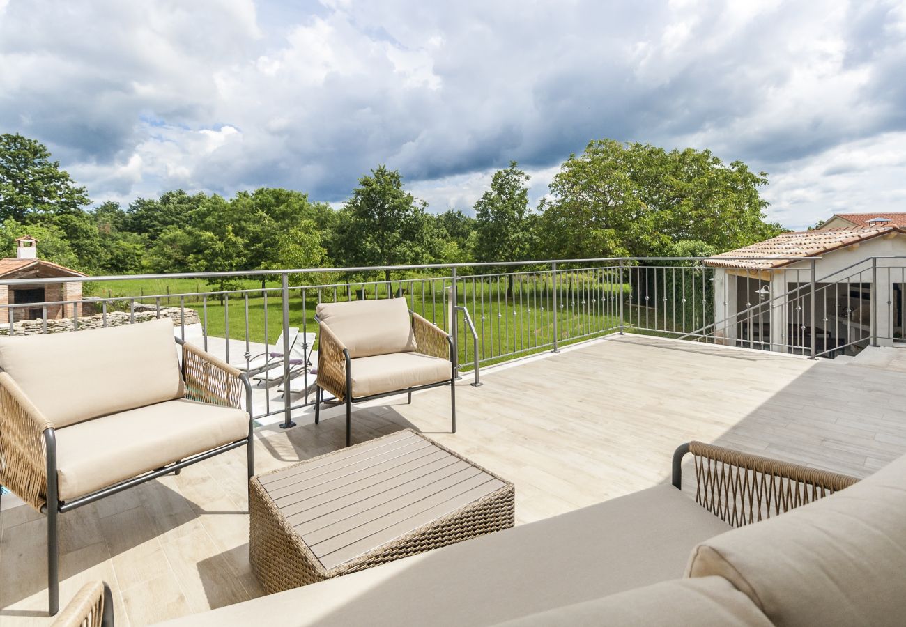 Villa in Modrušani - Villa Doda in Central Istria for 6 people with heated pool and sauna