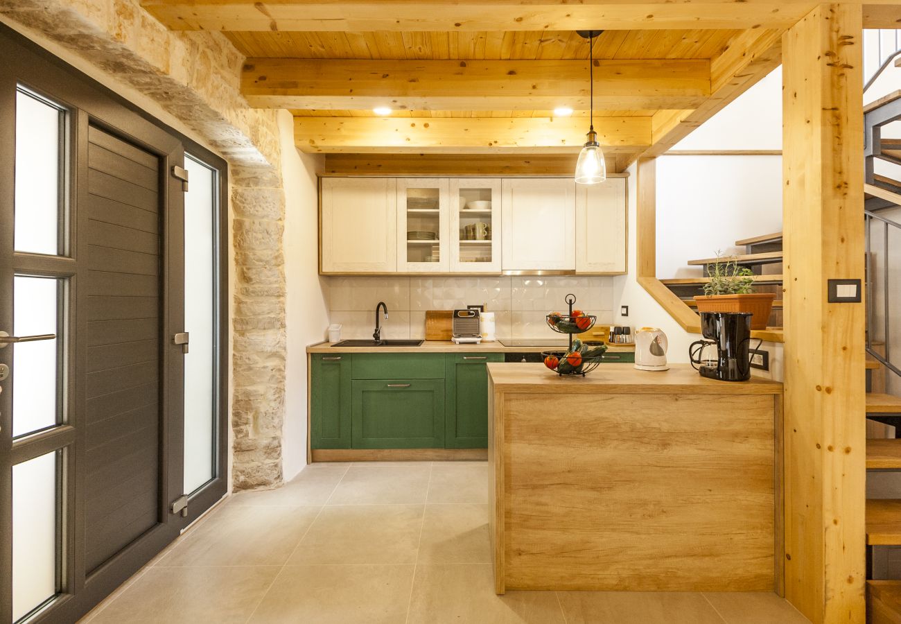 Villa in Modrušani - Villa Doda in Central Istria for 6 people with heated pool and sauna