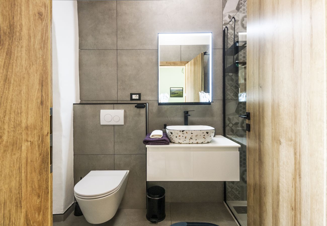 Villa in Modrušani - Villa Doda in Central Istria for 6 people with heated pool and sauna